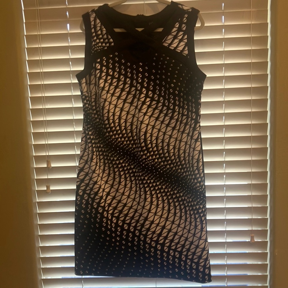 Slightly used black and white dress 16 W